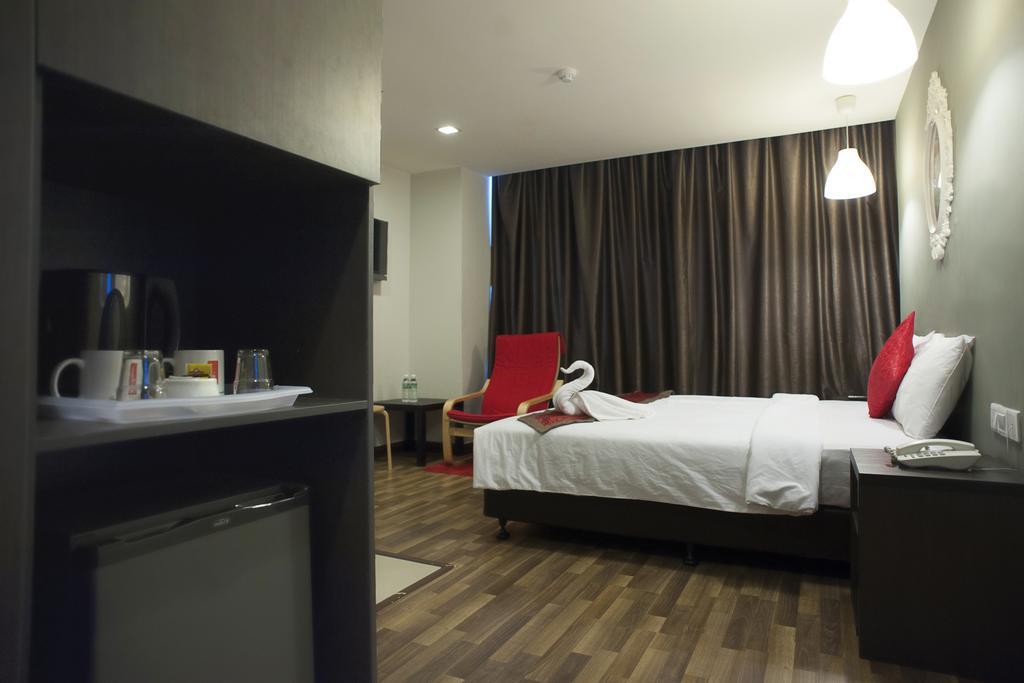 Katel Kuala Lumpur Formally Known As K Hotel Pokoj fotografie